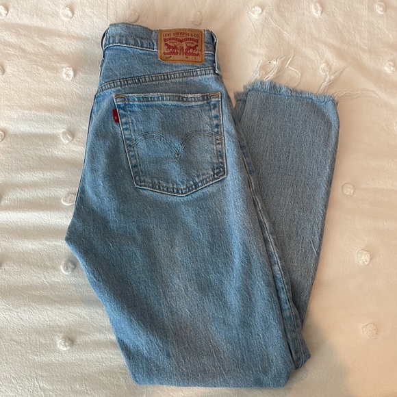 Levi’s 501 Women’s Jeans - size 27 - Picture 6 of 6